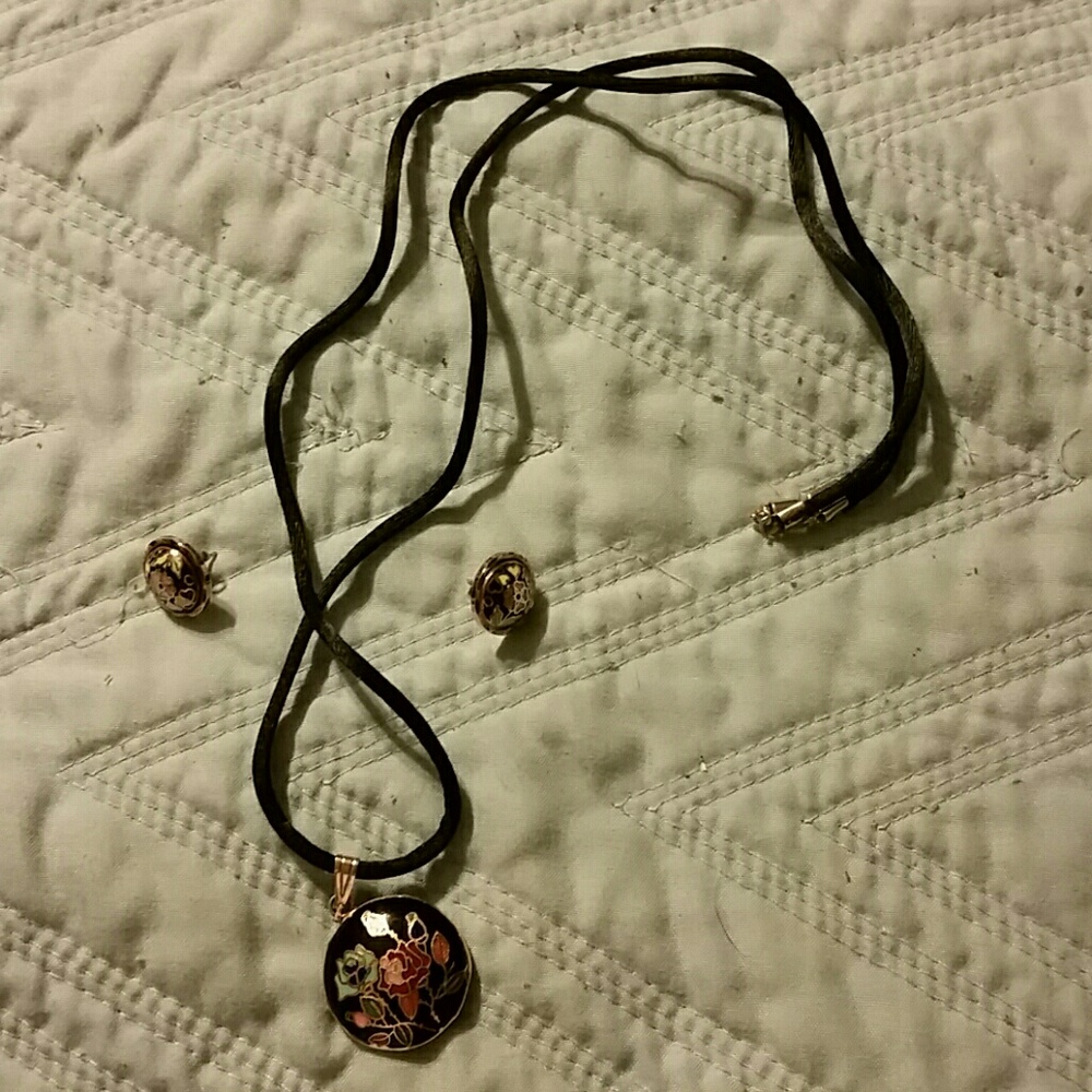 Act II necklace set